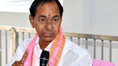 केसीआर को विधानसभा में भाग लेने के लिए आदेश देने की याचिका