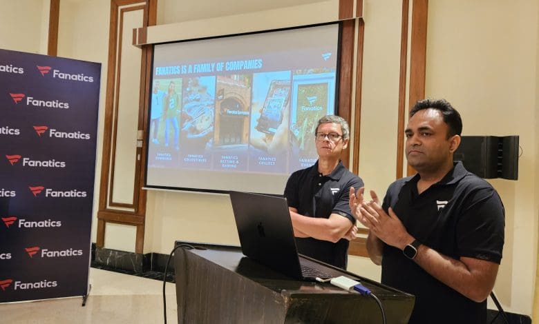 हैदराबाद में फैनेटिक्स डिजिटल स्पोर्ट्स इनोवेशन सेंटर की घोषणा करते अधिकारी।