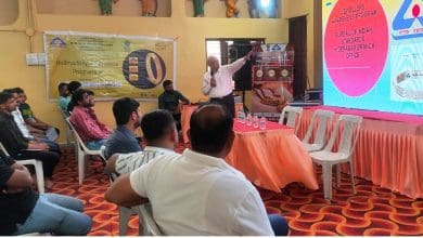 हैदराबाद में बीआईएस द्वारा आयोजित हॉलमार्किंग जागरूकता कार्यक्रम में भाग लेते ज्वेलर्स और कारीगर।