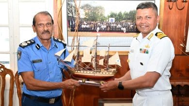 आईएनएस इम्फाल ने मॉरीशस राष्ट्रीय दिवस समारोह में भारत का प्रतिनिधित्व किया