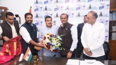 राष्ट्रीय राजमार्ग और क्षेत्रीय रिंग रोड परियोजना की स्वीकृति पर बैठक।