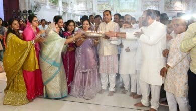 श्री दादा गुरुदेव की पूजा और उपधान तप का आयोजन।