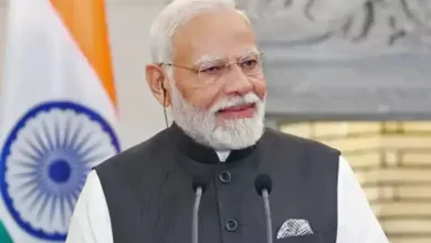 प्रधानमंत्री मोदी उत्तराखंड में पर्यटन को बढ़ावा देने की बात करते हुए।