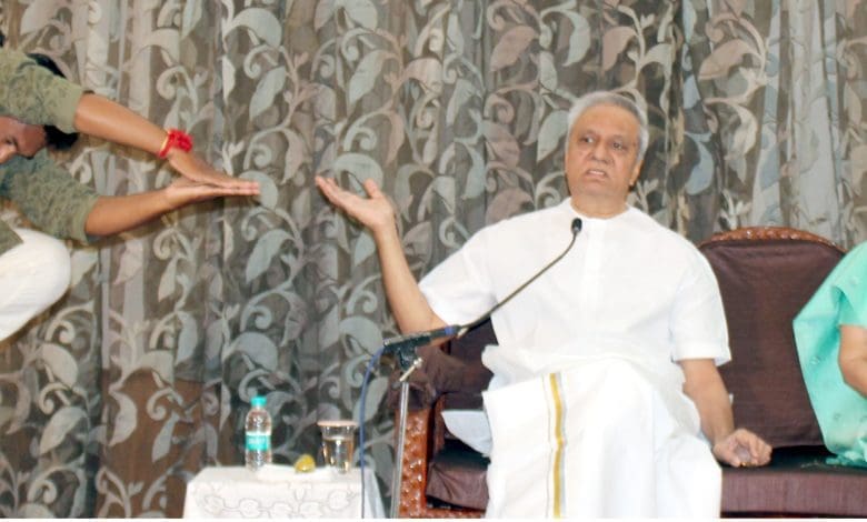 सदैव खुश रहने के लिए सत्संग में बताए गए उपाय और जीवन मंत्र।