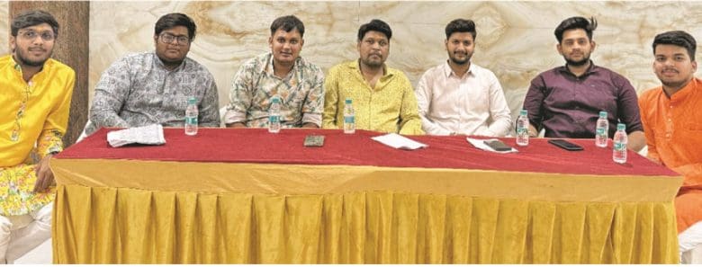 10 मार्च को होने वाली श्याम निशान शोभायात्रा के लिए तैयारियां।