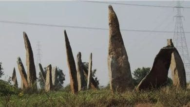 तेलंगाना के मुदुमल गांव का मेगालिथिक मेनहिर स्थल