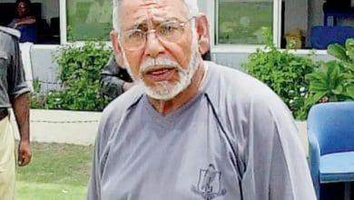 भारतीय क्रिकेटर आबिद अली के निधन पर खेल जगत ने जताया शोक।