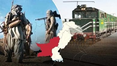 बलूचिस्तान में बलूच लिबरेशन आर्मी द्वारा जफर एक्सप्रेस ट्रेन का हाईजैक पाकिस्तान सेना की प्रतिष्ठा और शक्ति पर सवाल उठा रहा है।