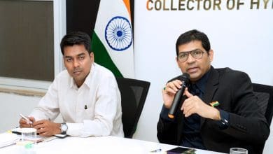 हैदराबाद में कल्याणकारी योजनाओं के कार्यांवयन पर डॉ. योगेश दुबे की बैठक