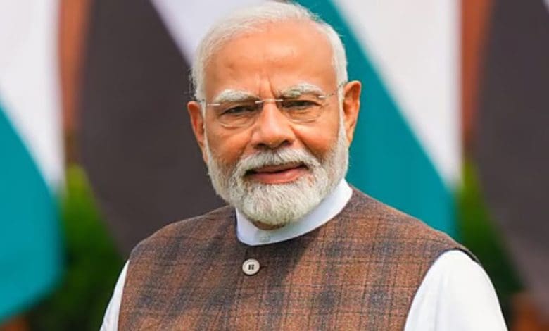 प्रधानमंत्री नरेंद्र मोदी बिहार दौरे पर, संबोधित करते हुए
