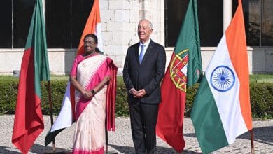 राष्ट्रपति पुर्तगाल यात्रा के दौरान स्वागत समारोह में शामिल होते हुए