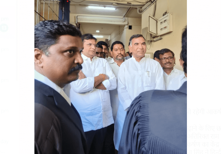 मंत्री डी. श्रीधर बाबू अदालत में पेश, कालेश्वरम परियोजना मामला।