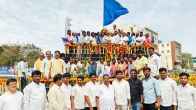 जडचर्ला में अंबेडकर जयंती पर नेताओं द्वारा श्रद्धांजलि