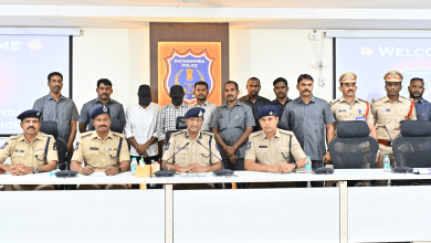 भोनगिर रेलवे स्टेशन पर पकड़े गए हशीश ऑयल के साथ दो तस्कर