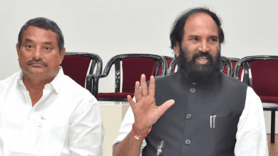 सिंचाई मंत्री उत्तम कुमार रेड्डी भारत समिट 2025 के समापन सत्र को संबोधित करते हुए