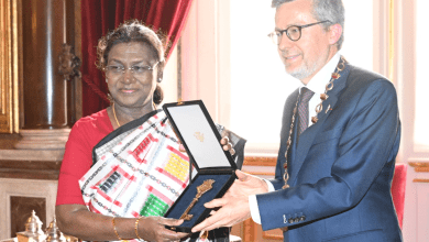 लिस्बन में राष्ट्रपति द्रौपदी मुर्मु को 'सिटी की ऑफ ऑनर' सम्मान प्राप्त करते हुए