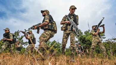 ऑपरेशन कगार के तहत छत्तीसगढ़-तेलंगाना सीमा पर माओवाद विरोधी कार्रवाई और राजनीतिक विवाद।
