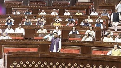 वक्फ विधेयक पर संसद में सरकार और विपक्ष के बीच तीखी बहस