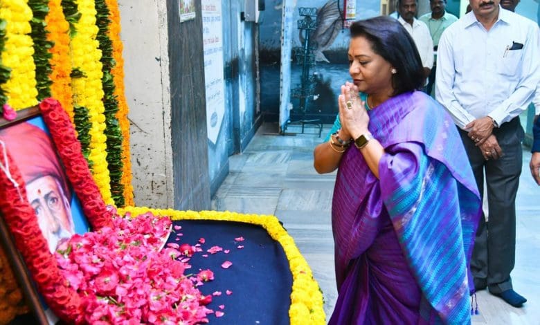 शिक्षा क्रांति के मार्गदर्शक महात्मा फूले