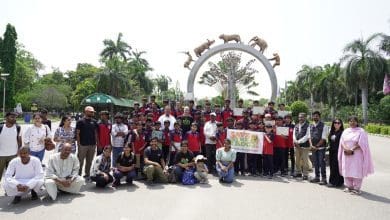 मेंढक संरक्षण पर सत्र में छात्र और विशेषज्ञ शामिल