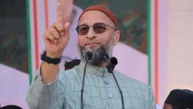 असदुद्दीन ओवैसी का मुस्लिम परस्त और राष्ट्रवादी रुख