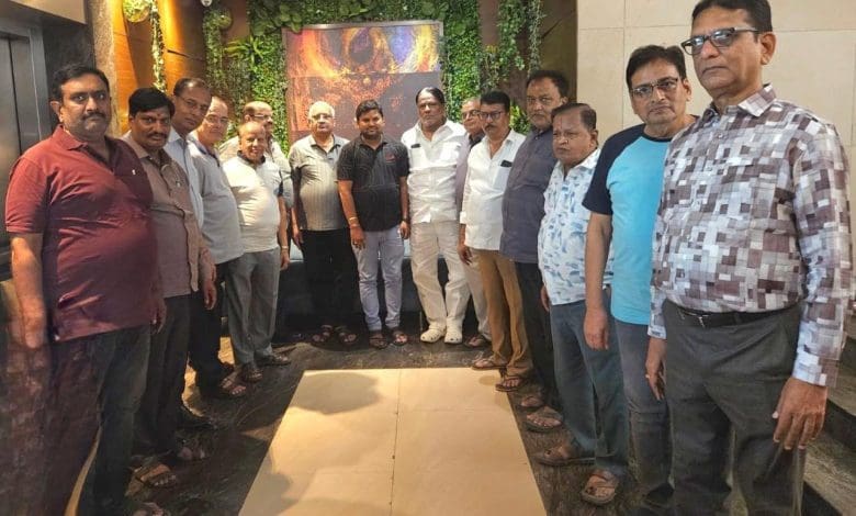 लॉयंस क्लब ऑफ हैदराबाद की बैठक में सेवा कार्यों की प्रस्तुति और नई टीम की घोषणा।