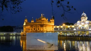 अमृतसर के स्वर्ण मंदिर पर पाकिस्तान की साजिश भारतीय सेना की तत्परता से नाकाम, मंदिर सुरक्षित रहा।