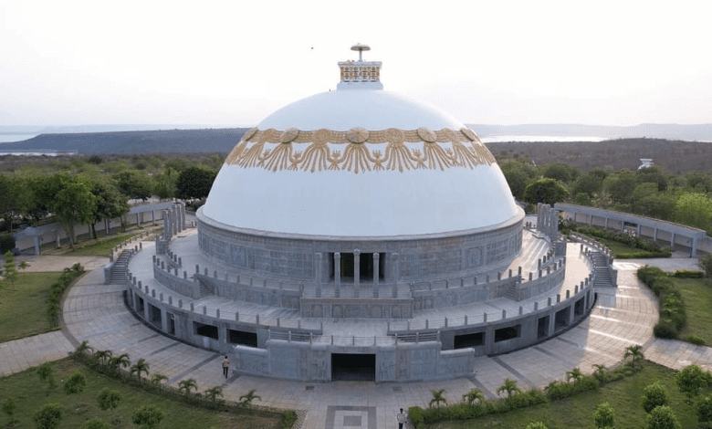 बुद्धवनम में मिस वर्ल्ड प्रतिभागियों का सांस्कृतिक स्वागत