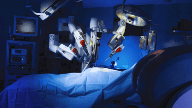 भारत में 72 वर्षीय बांग्लादेशी महिला की दो जटिल सर्जरी रोबोटिक तकनीक से सफलतापूर्वक की गई।