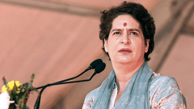 प्रियंका गांधी वाड्रा फतेहगढ़ साहिब में चुनावी रैली को संबोधित करती हुईं