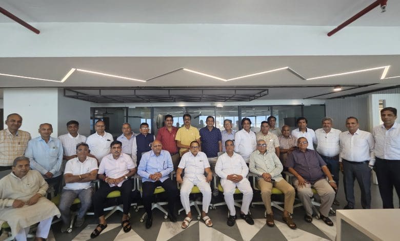 श्री काँठा प्रांत जैन संघ की सभा का दृश्य