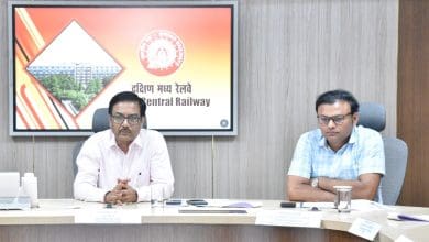 रेलवे महाप्रबंधक द्वारा ट्रेन परिचालन की सुरक्षा समीक्षा