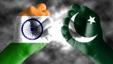 UN सुरक्षा परिषद की भारत-पाक तनाव पर चर्चा करते हुए सदस्यों की बैठक