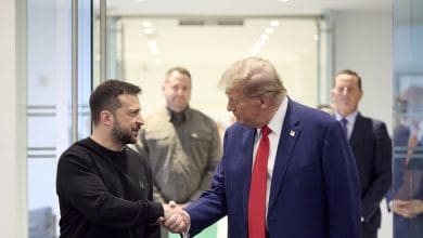 अमेरिका यूक्रेन खनिज समझौता दुर्लभ खनिजों की होड़