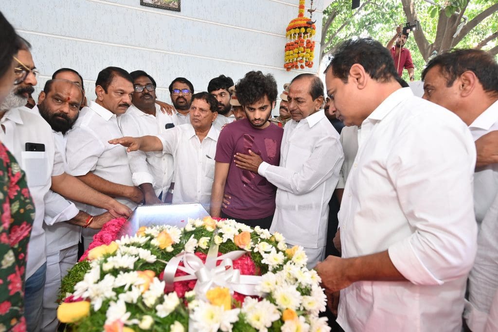 भावुक हुए केसीआर