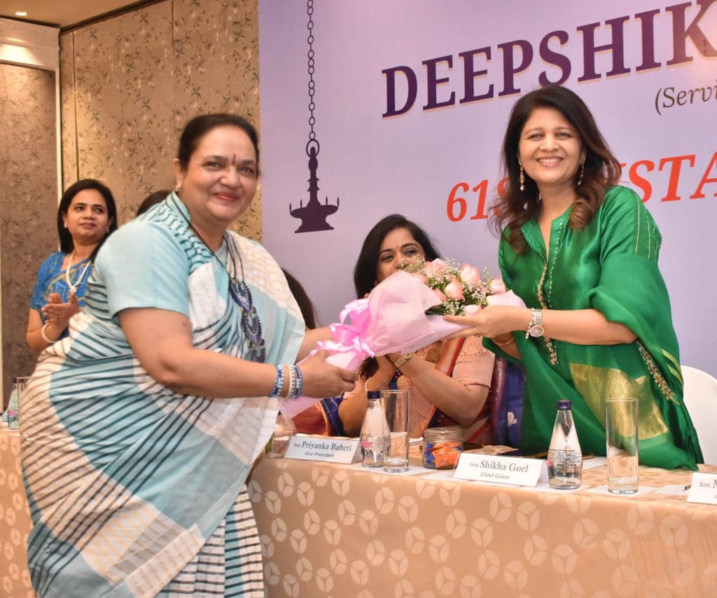 दीपाशिखा महिला क्लब की नई अध्यक्ष के नेतृत्व में समारोह