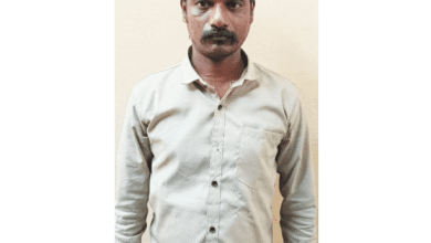 हैदराबाद पुलिस ने सरकारी नौकरी दिलाने के नाम पर ठगी करने वाले कोल्लापुरम श्रवण कुमार को गिरफ्तार किया।