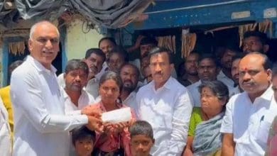 हरीश राव ने बीआरएस कार्यकर्ता कनकैया के परिवार को 5 लाख रुपये की मदद दी