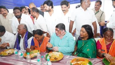 वी. हनुमंत राव को कांग्रेस नेताओं ने दी जन्मदिन बधाई