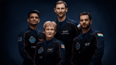 Axiom‑4 मिशन का Falcon 9 रॉकेट लॉन्च पैड पर तैयार