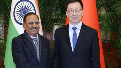 बीजिंग में SCO सुरक्षा बैठक में अजीत डोभाल और हान ज़ेंग की बातचीत”