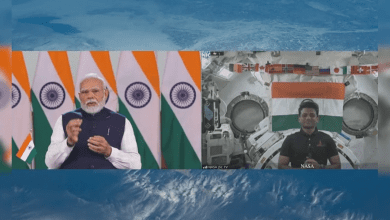 अंतरिक्ष स्टेशन पर Shubhanshu Shukla ISS में microalgae शोध करते हुए”