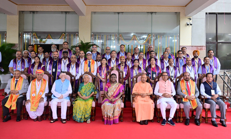 बरेली में IVRI दीक्षांत समारोह को संबोधित करतीं राष्ट्रपति द्रौपदी मुर्मू