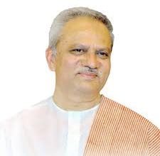 गुरु और शिष्य ध्यान मुद्रा में, आध्यात्मिक योग के प्रतीक रूप में