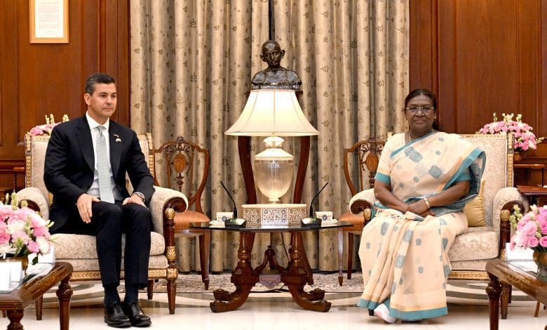 राष्ट्रपति मुर्मु ने पराग्वे के राष्ट्रपति के सम्मान में भोज का आयोजन किया