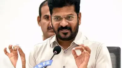 केसीआर परिवार पर रेवंत रेड्डी के राजनीतिक आरोप