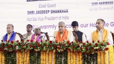 उपराष्ट्रपति धनखड़ ने कोचिंग सेंटरों की आलोचना की