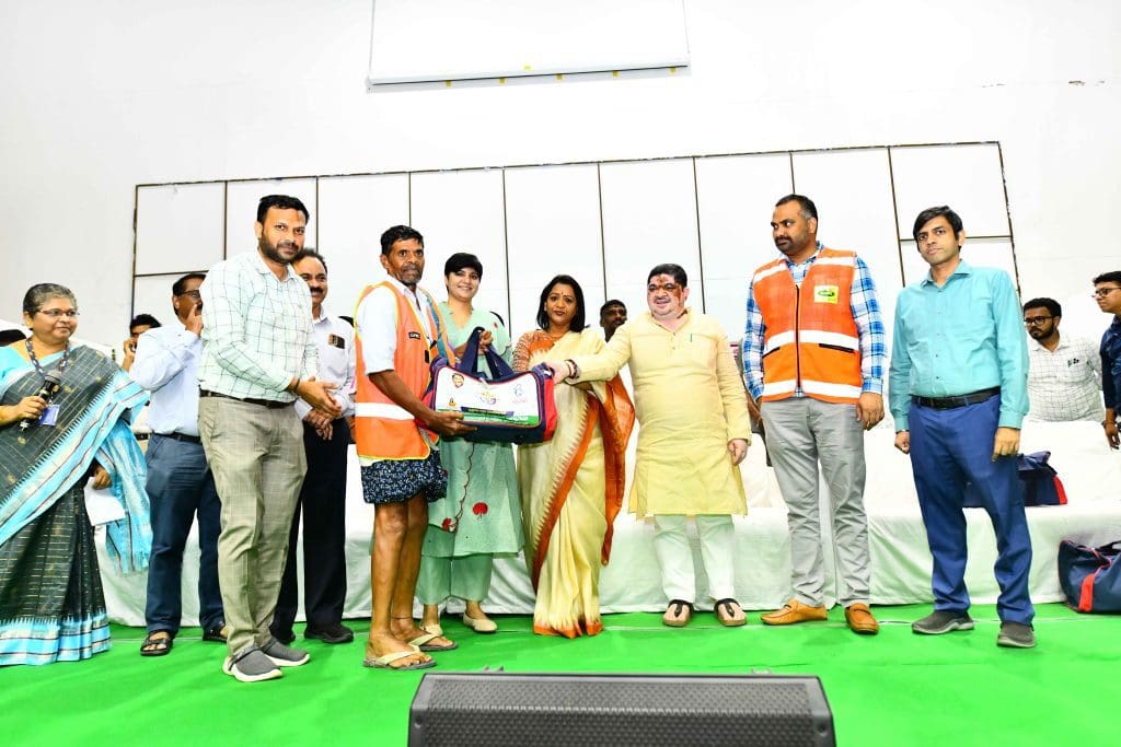 जीएचएमसी सफाई कर्मियों के स्वास्थ्य शिविर में मंत्री ने कहा कि सफाई कर्मियों के वेतन में वृद्धि की योजना सरकार के विचाराधीन है।