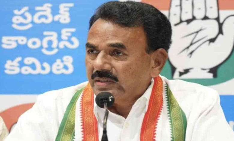 आदिलाबाद स्थित विश्व प्रसिद्ध लक्ष्मीनारायण स्वामी मंदिर