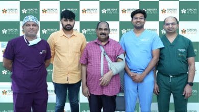 बाइलेटरल ह्यूमरस फ्रैक्चर का सफल ऑपरेशन रेनोवा में